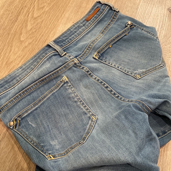 Pilcro and The Letterpress Anthropologie Script Hi Low  Jeans - Picture 6 of 7